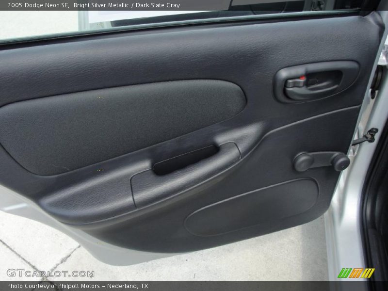 Bright Silver Metallic / Dark Slate Gray 2005 Dodge Neon SE