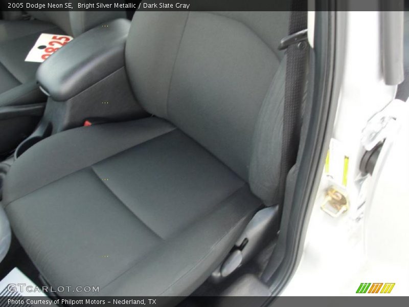 Bright Silver Metallic / Dark Slate Gray 2005 Dodge Neon SE