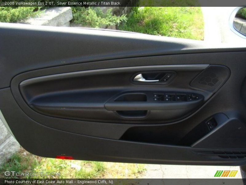 Silver Essence Metallic / Titan Black 2008 Volkswagen Eos 2.0T