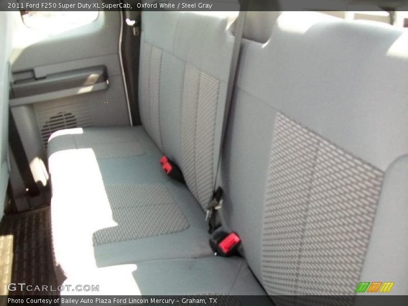 Oxford White / Steel Gray 2011 Ford F250 Super Duty XL SuperCab