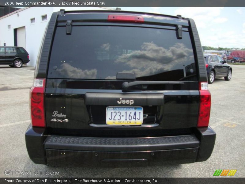 Black / Medium Slate Gray 2006 Jeep Commander 4x4