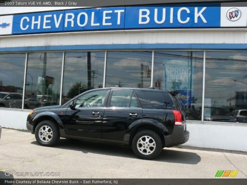 Black / Gray 2003 Saturn VUE V6 AWD