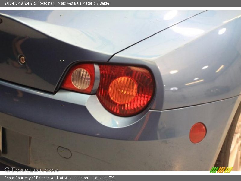Maldives Blue Metallic / Beige 2004 BMW Z4 2.5i Roadster