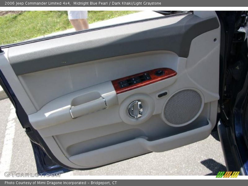 Midnight Blue Pearl / Dark Khaki/Light Graystone 2006 Jeep Commander Limited 4x4