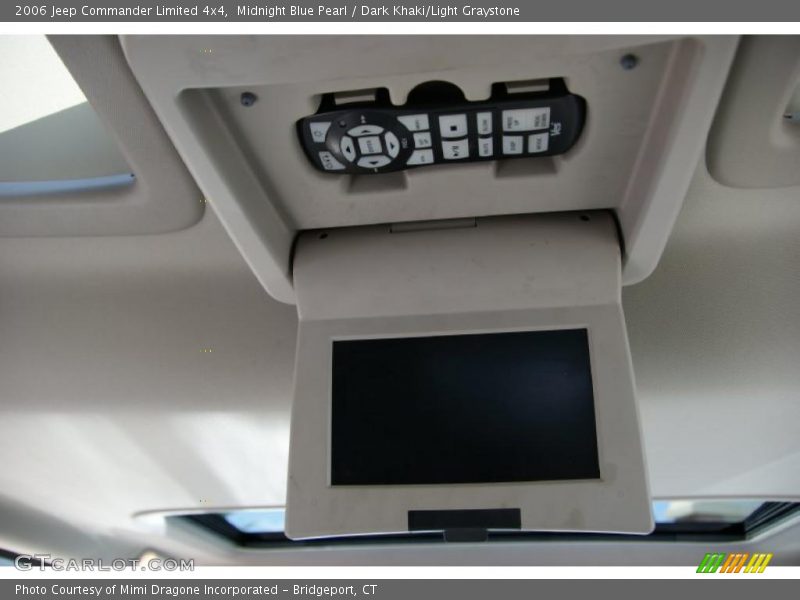 Midnight Blue Pearl / Dark Khaki/Light Graystone 2006 Jeep Commander Limited 4x4