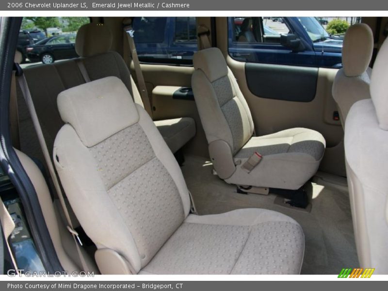 Emerald Jewel Metallic / Cashmere 2006 Chevrolet Uplander LS