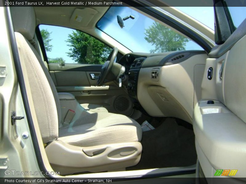 Harvest Gold Metallic / Medium Parchment 2001 Ford Taurus LX