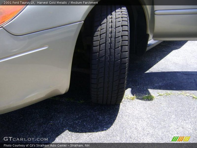 Harvest Gold Metallic / Medium Parchment 2001 Ford Taurus LX