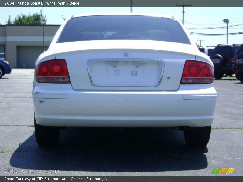 White Pearl / Beige 2004 Hyundai Sonata