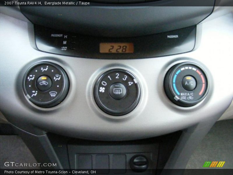 Everglade Metallic / Taupe 2007 Toyota RAV4 I4