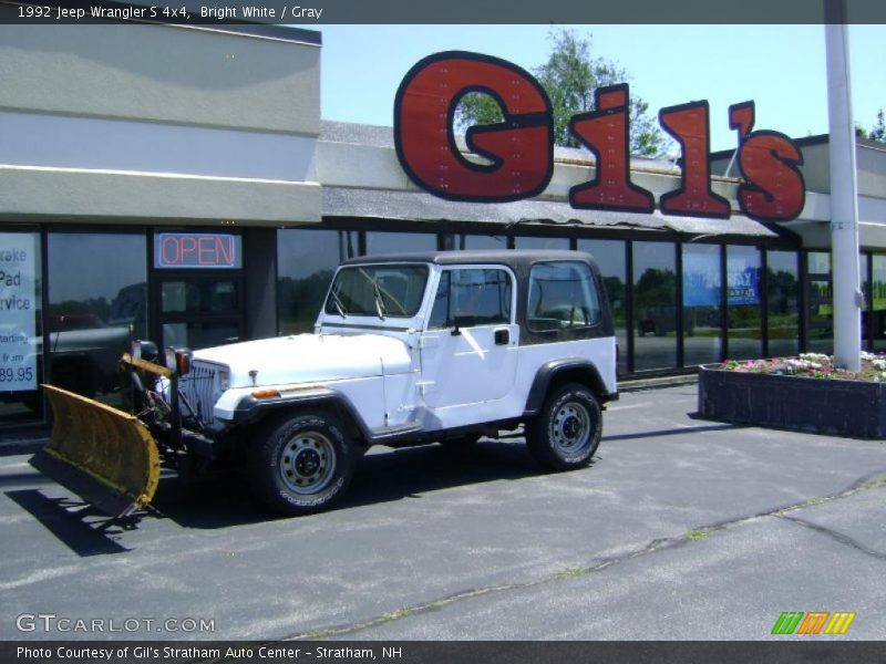 Bright White / Gray 1992 Jeep Wrangler S 4x4