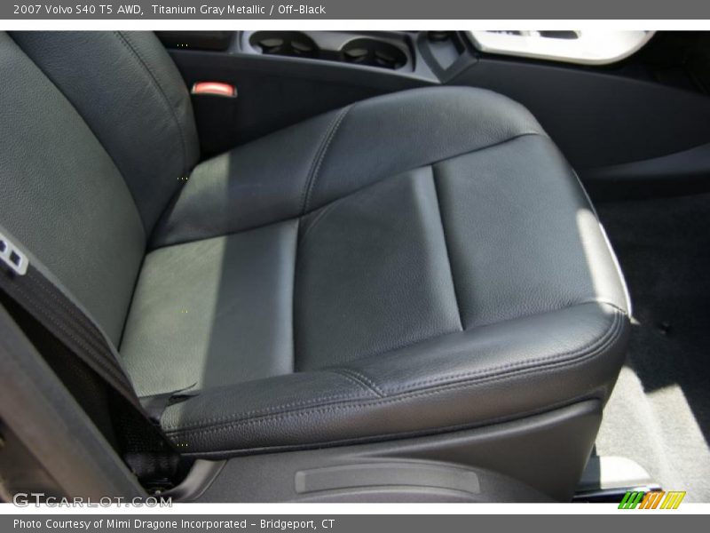 Titanium Gray Metallic / Off-Black 2007 Volvo S40 T5 AWD