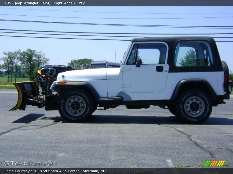 Bright White / Gray 1992 Jeep Wrangler S 4x4