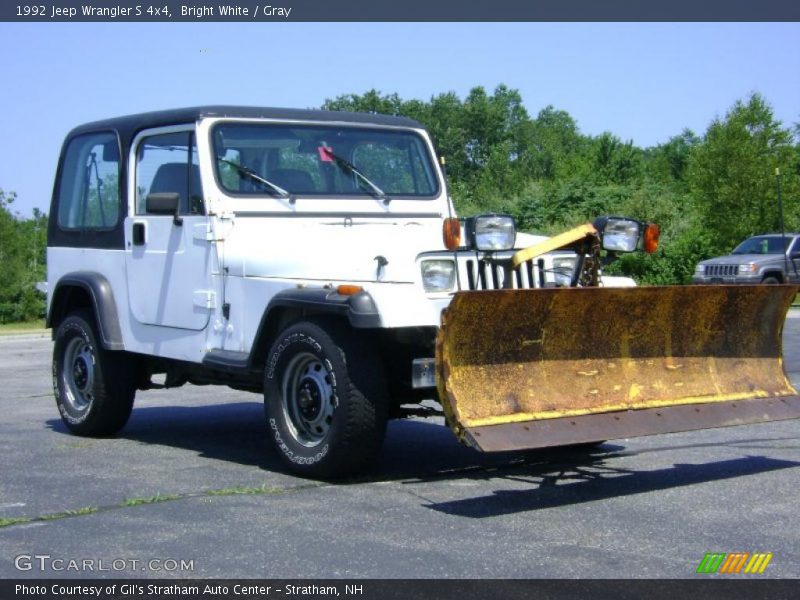 Bright White / Gray 1992 Jeep Wrangler S 4x4