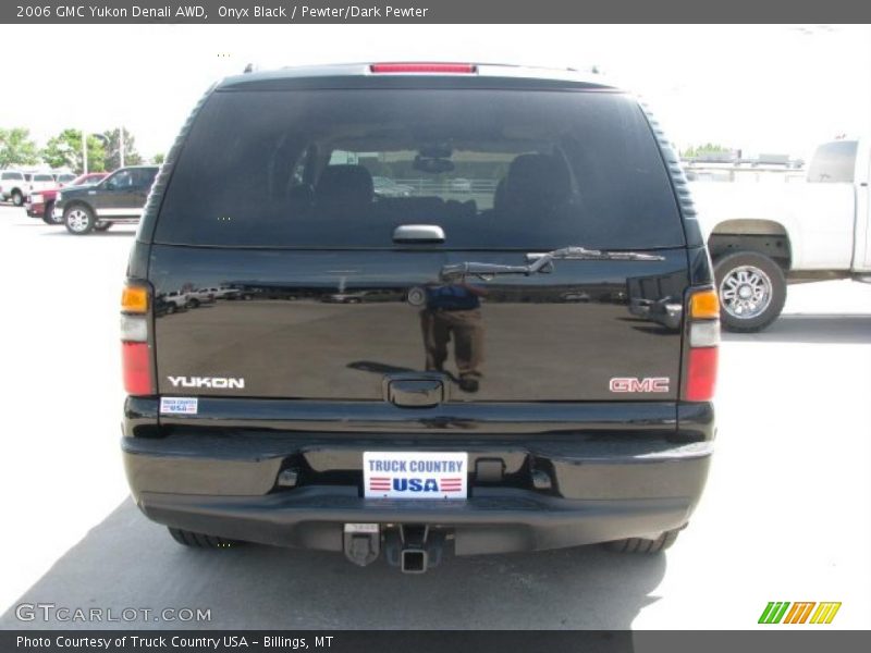 Onyx Black / Pewter/Dark Pewter 2006 GMC Yukon Denali AWD