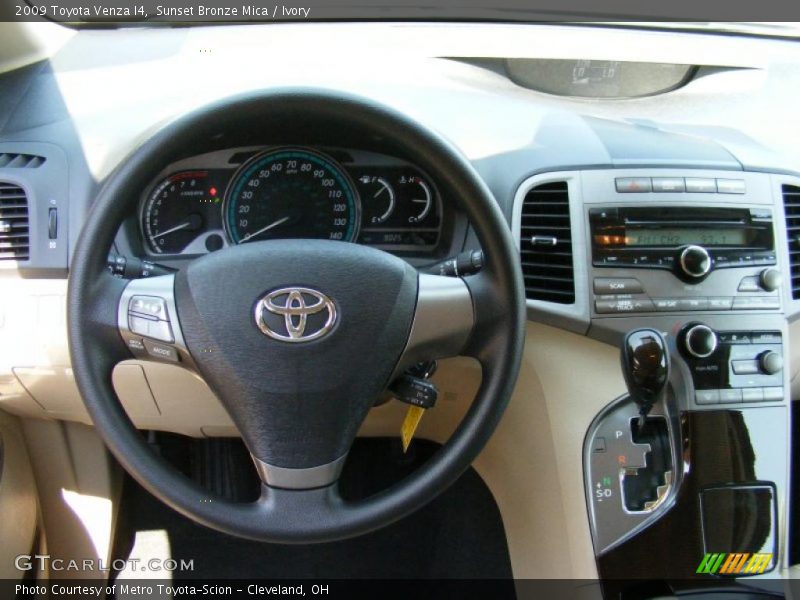 Sunset Bronze Mica / Ivory 2009 Toyota Venza I4