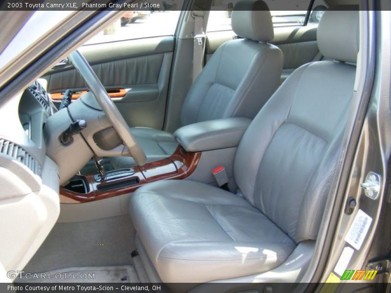 Phantom Gray Pearl / Stone 2003 Toyota Camry XLE