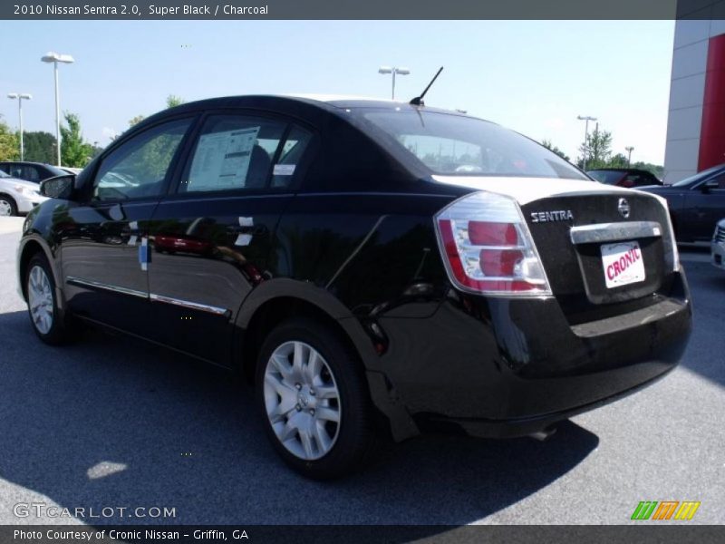 Super Black / Charcoal 2010 Nissan Sentra 2.0