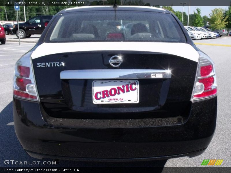Super Black / Charcoal 2010 Nissan Sentra 2.0