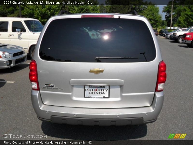 Silverstone Metallic / Medium Gray 2005 Chevrolet Uplander LS
