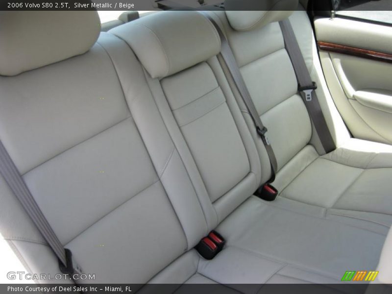 Silver Metallic / Beige 2006 Volvo S80 2.5T