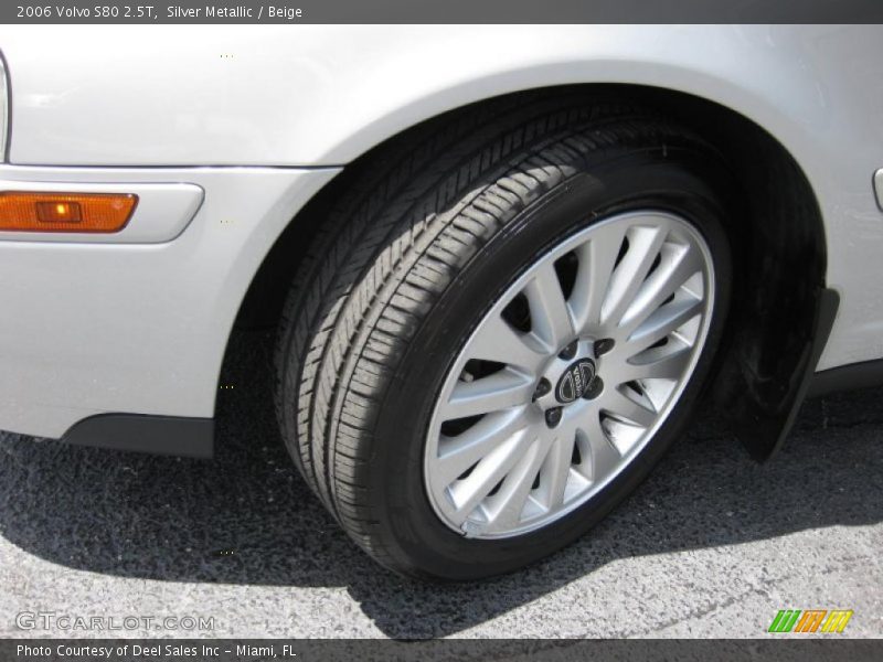 Silver Metallic / Beige 2006 Volvo S80 2.5T
