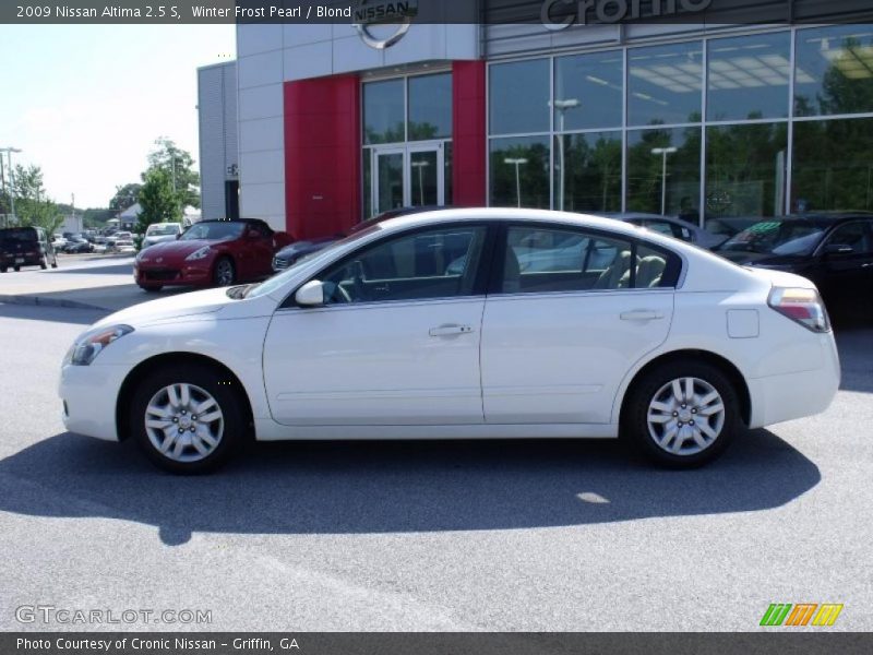 Winter Frost Pearl / Blond 2009 Nissan Altima 2.5 S