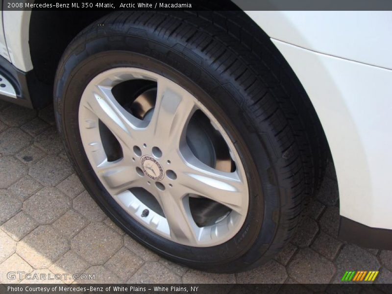 Arctic White / Macadamia 2008 Mercedes-Benz ML 350 4Matic