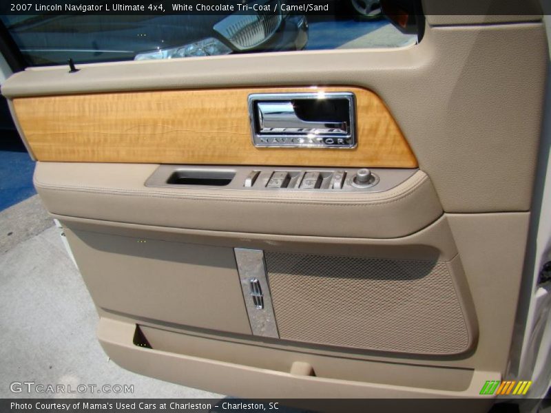 White Chocolate Tri-Coat / Camel/Sand 2007 Lincoln Navigator L Ultimate 4x4
