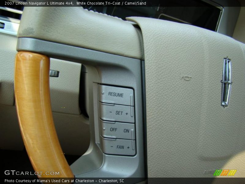 White Chocolate Tri-Coat / Camel/Sand 2007 Lincoln Navigator L Ultimate 4x4