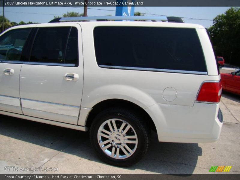 White Chocolate Tri-Coat / Camel/Sand 2007 Lincoln Navigator L Ultimate 4x4