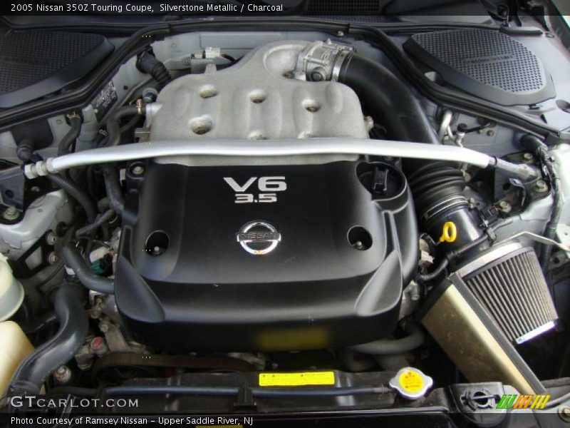 Silverstone Metallic / Charcoal 2005 Nissan 350Z Touring Coupe