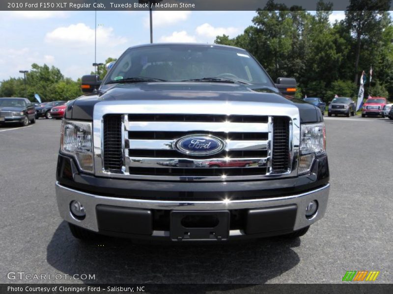 Tuxedo Black / Medium Stone 2010 Ford F150 XLT Regular Cab