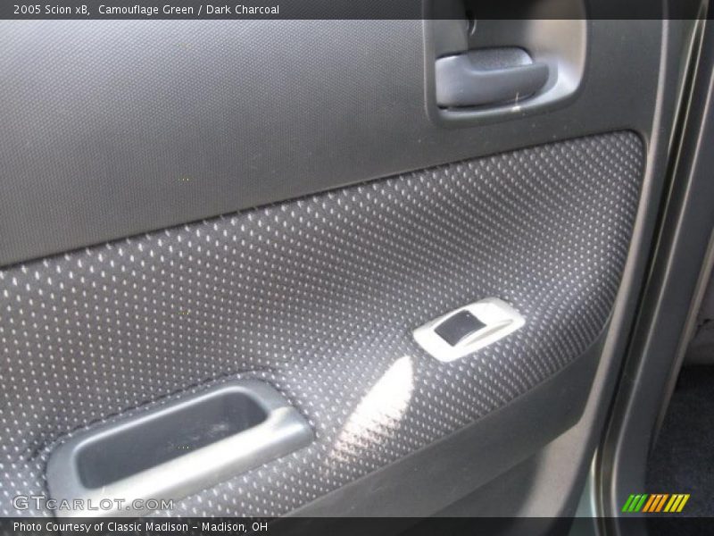 Camouflage Green / Dark Charcoal 2005 Scion xB