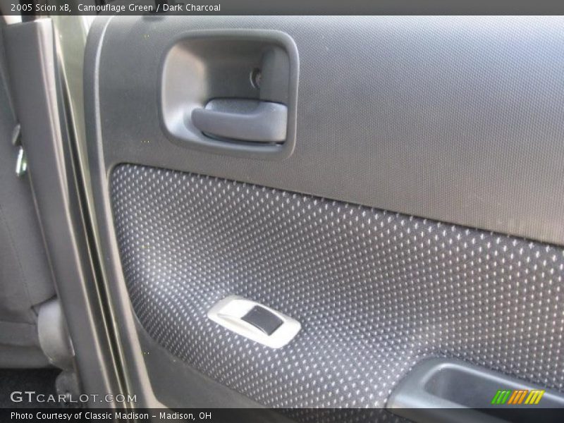Camouflage Green / Dark Charcoal 2005 Scion xB