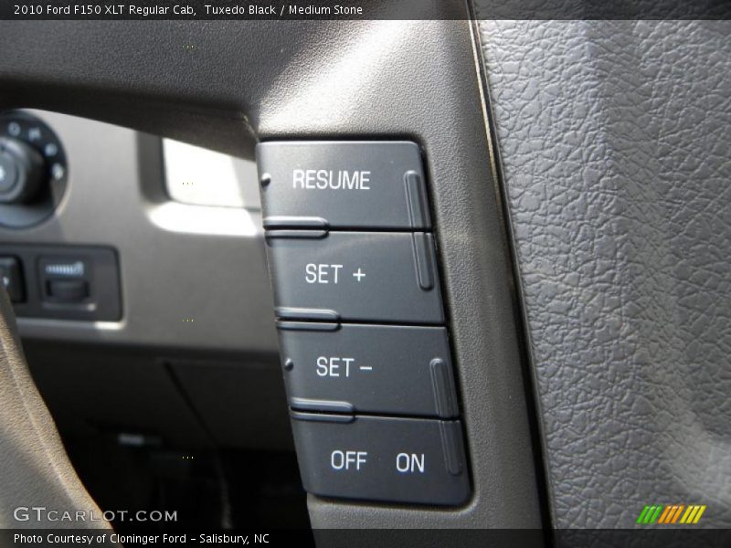 Tuxedo Black / Medium Stone 2010 Ford F150 XLT Regular Cab