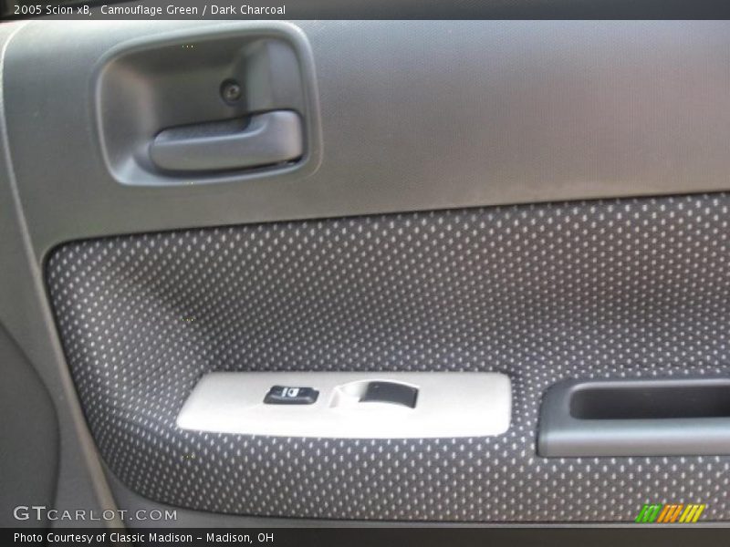 Camouflage Green / Dark Charcoal 2005 Scion xB