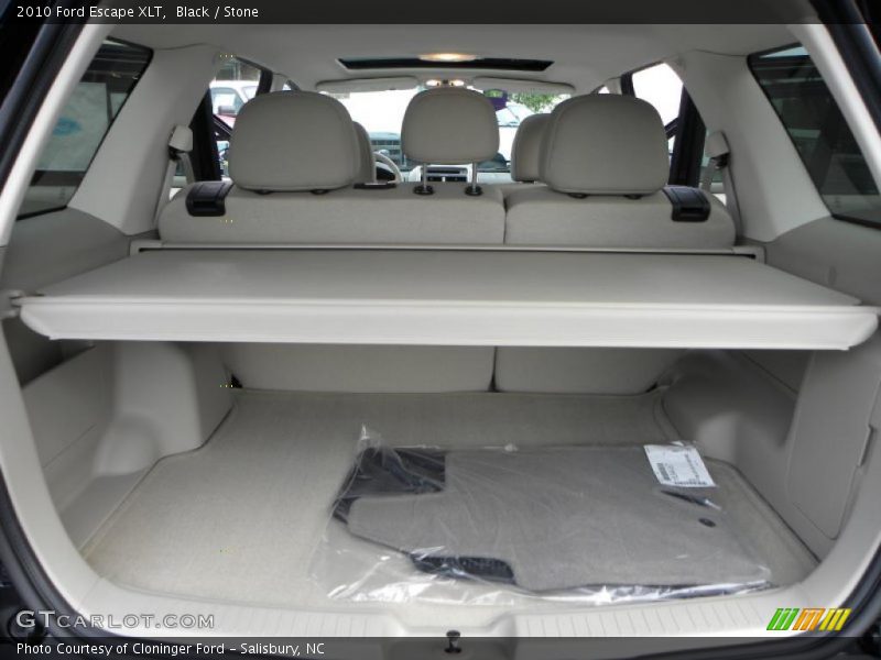 Black / Stone 2010 Ford Escape XLT