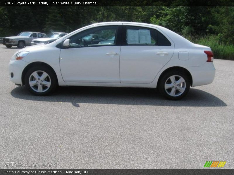 Polar White / Dark Charcoal 2007 Toyota Yaris Sedan