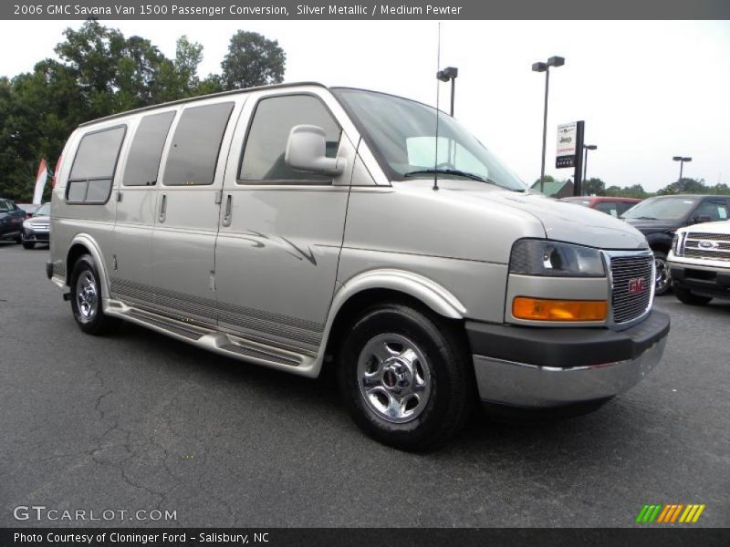 Silver Metallic / Medium Pewter 2006 GMC Savana Van 1500 Passenger Conversion