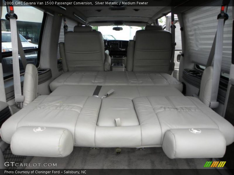 Silver Metallic / Medium Pewter 2006 GMC Savana Van 1500 Passenger Conversion