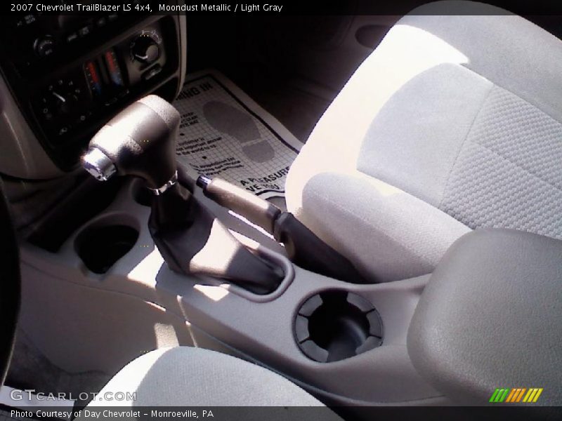 Moondust Metallic / Light Gray 2007 Chevrolet TrailBlazer LS 4x4