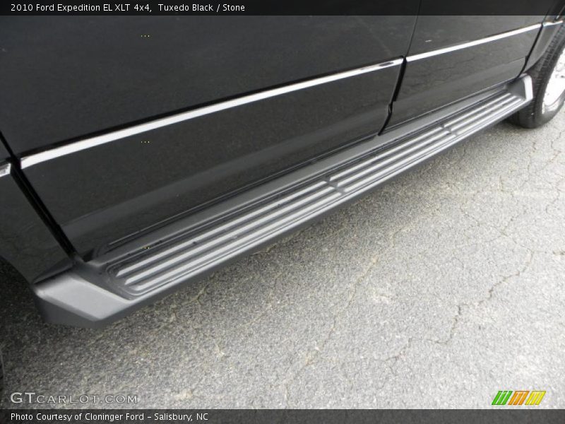 Tuxedo Black / Stone 2010 Ford Expedition EL XLT 4x4