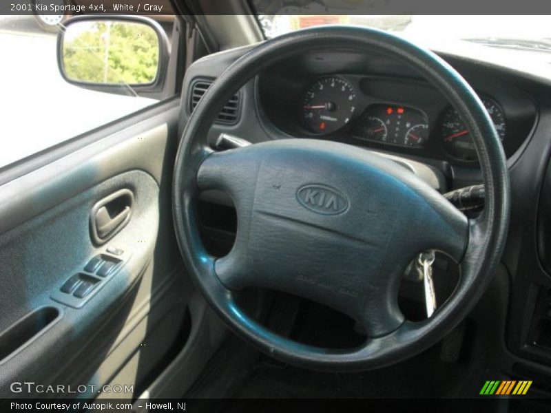 White / Gray 2001 Kia Sportage 4x4