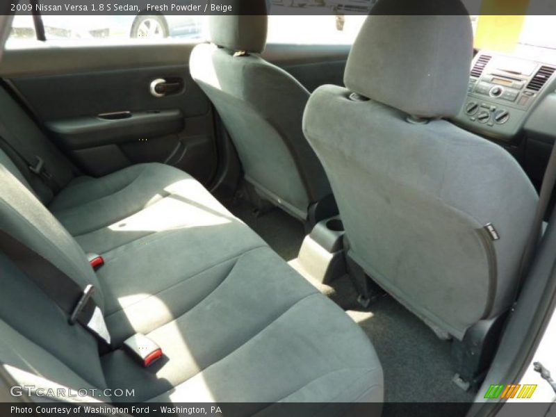 Fresh Powder / Beige 2009 Nissan Versa 1.8 S Sedan