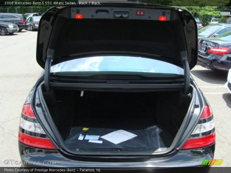 Black / Black 2008 Mercedes-Benz S 550 4Matic Sedan
