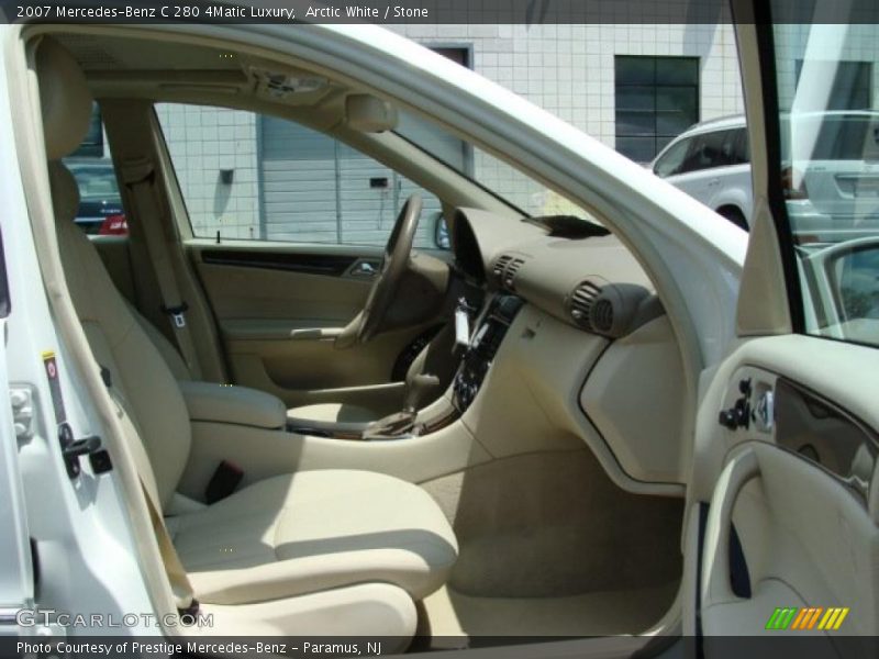 Arctic White / Stone 2007 Mercedes-Benz C 280 4Matic Luxury