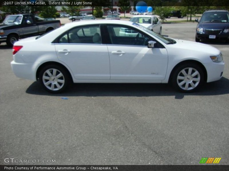 Oxford White / Light Stone 2007 Lincoln MKZ Sedan