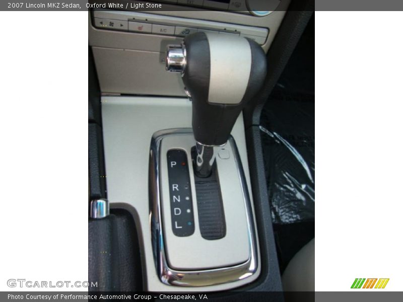 Oxford White / Light Stone 2007 Lincoln MKZ Sedan