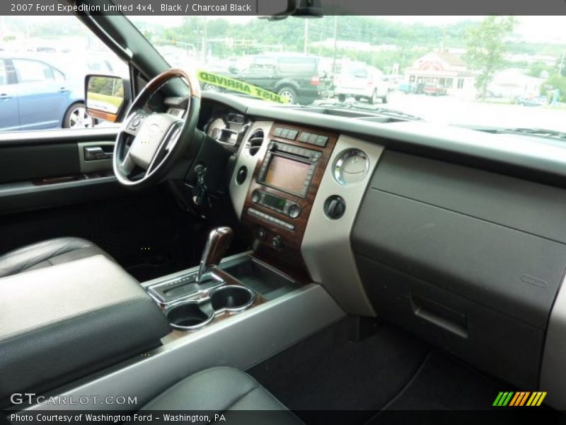 Black / Charcoal Black 2007 Ford Expedition Limited 4x4